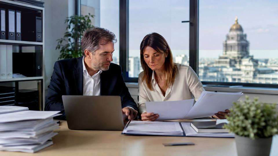 Accompagnement administratif pour documents de retraite